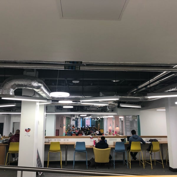 Photo taken at Leeds University Union by Chelsea on 3/16/2019
