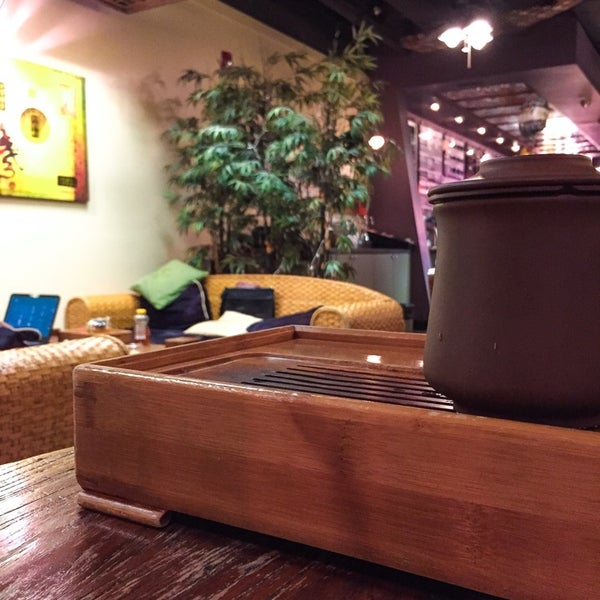 10/28/2014 tarihinde Soundz O.ziyaretçi tarafından Goldfish Tea'de çekilen fotoğraf