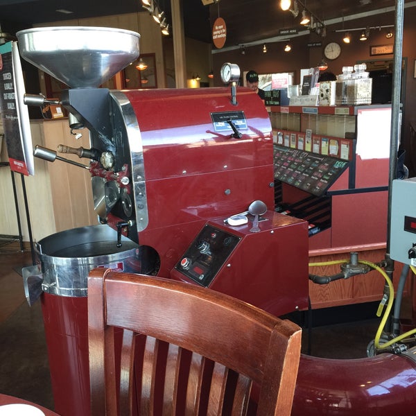 Dunn Bros Coffee 149 ziyaretçidan 7 tavsiye