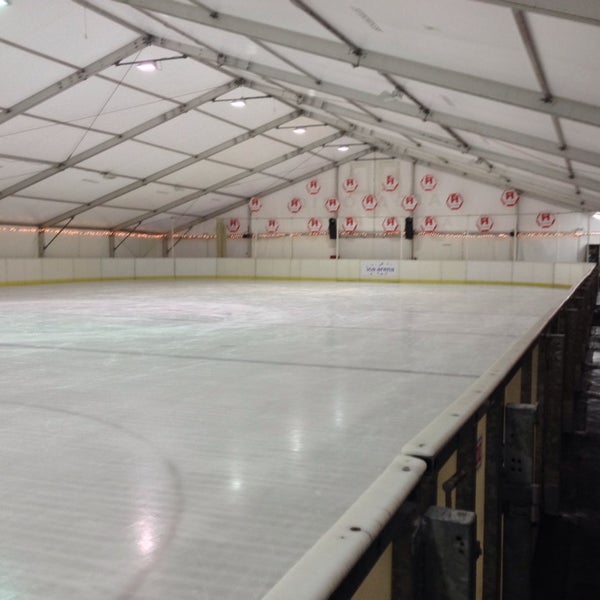 3/10/2014에 Οδυσσέας님이 Ice Arena에서 찍은 사진