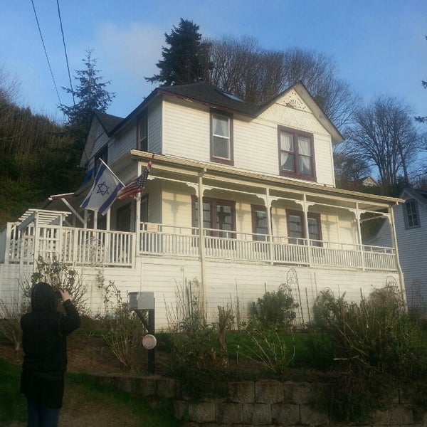 The Goonie's House (Now Closed) 15 tips