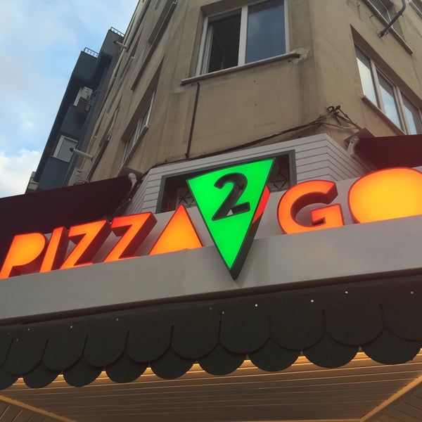 9/14/2015 tarihinde Bertay M.ziyaretçi tarafından Pizza2Go'de çekilen fotoğraf