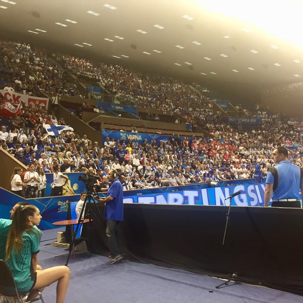 Дворец спорта солнечный. Дворец спорта город сим. Тихуана дворец спорта.