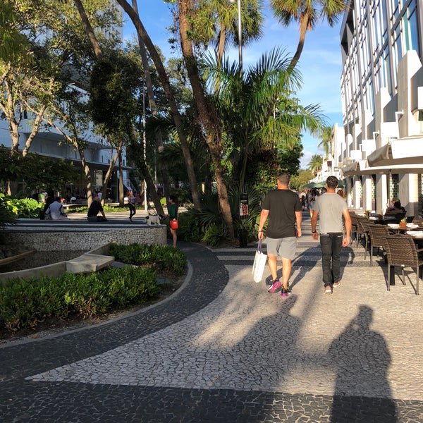 Photo taken at 1111 Lincoln Road by Ali A. on 8/26/2018