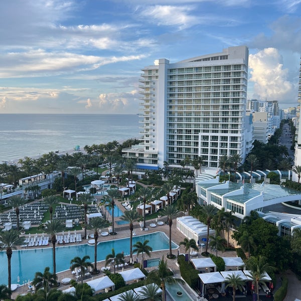 รูปภาพถ่ายที่ Fontainebleau Miami Beach โดย S เมื่อ 7/2/2023