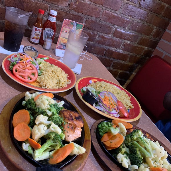 Foto diambil di Taco Mex Restaurant oleh S pada 8/4/2019