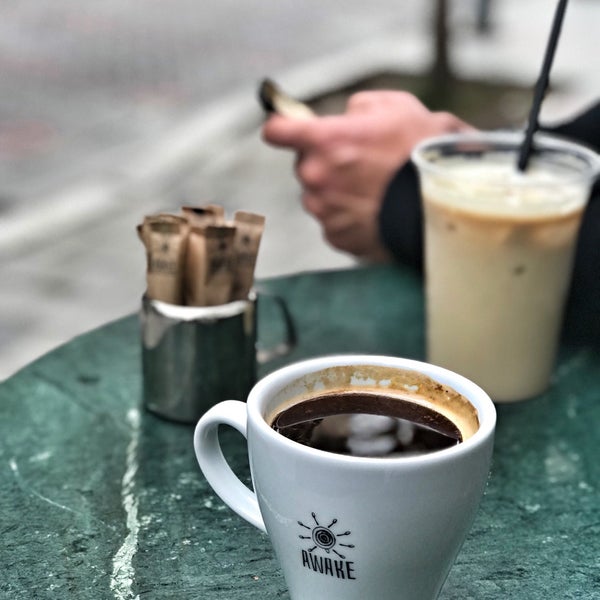 11/26/2017에 Dilara K.님이 Awake Coffee &amp; Espresso에서 찍은 사진
