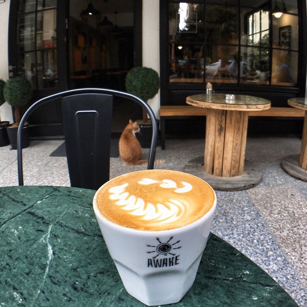 9/30/2017에 Dilara K.님이 Awake Coffee &amp; Espresso에서 찍은 사진