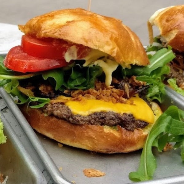 Foto tomada en Better Burger Company  por N&amp;ms el 8/14/2019
