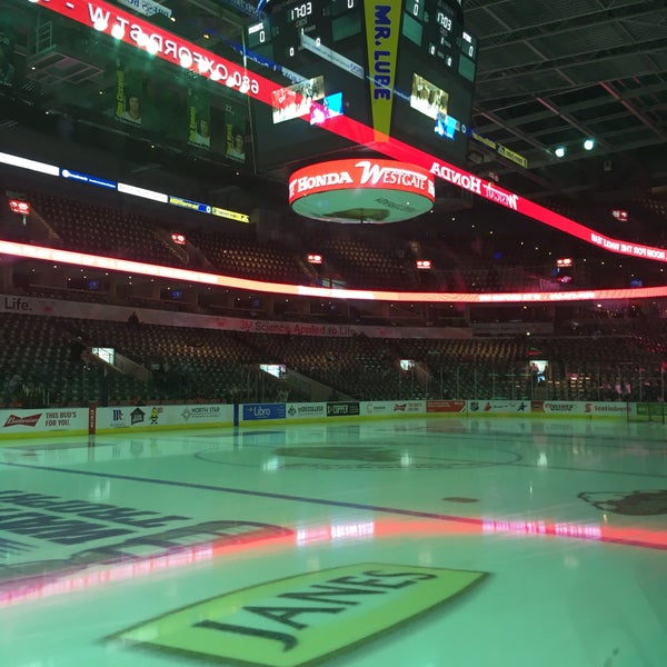 4/27/2016 tarihinde Keith D.ziyaretçi tarafından Budweiser Gardens'de çekilen fotoğraf