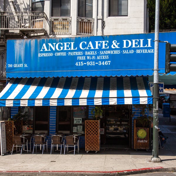 Foto scattata a Angel Cafe &amp; Deli da Angel Cafe &amp; Deli il 5/7/2018