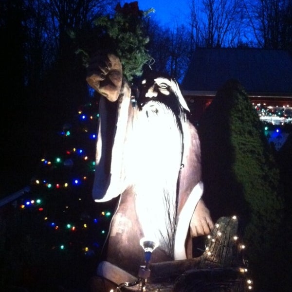 Beach Basket Christmas Shop - Gig Harbor, WA
