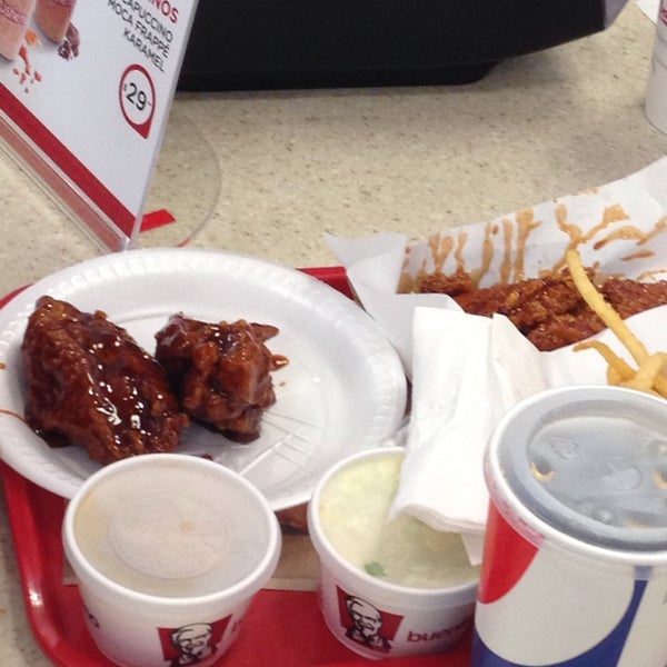 тц июнь kfc. ростикс салават. метрополис на войковской. ростикс салават открытие. Kfc еда.