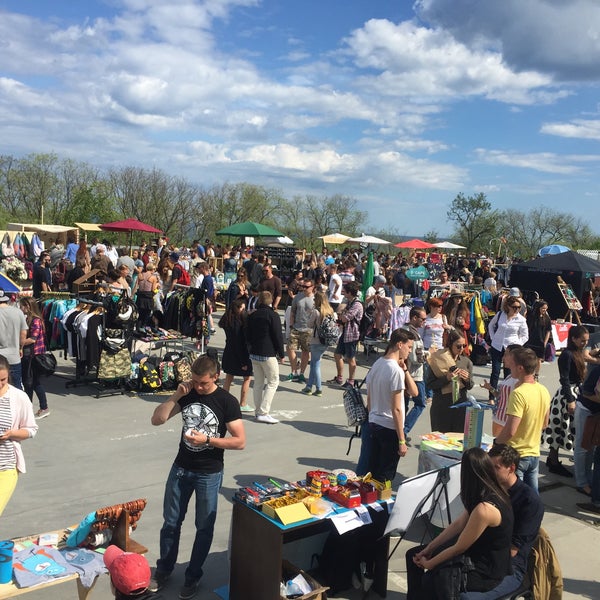 Photos At Gesheft Garage Sale Now Closed Street Fair