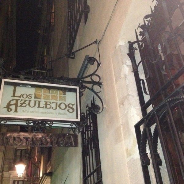 Photo taken at Restaurant &amp; Lounge Los Azulejos by Cristina B. on 6/8/2013
