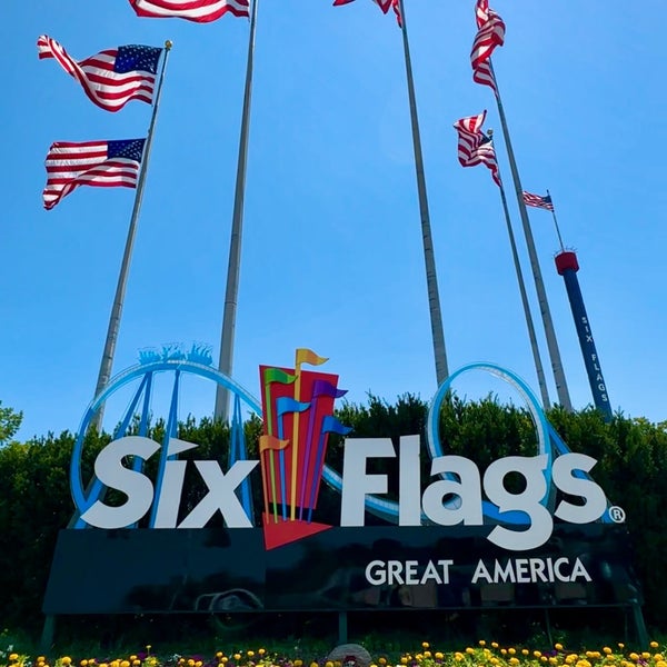 Photo taken at Six Flags Great America by shahad on 7/12/2023