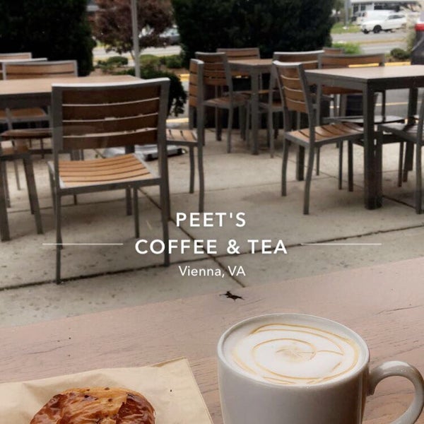10/26/2018 tarihinde Closedziyaretçi tarafından Peet&#39;s Coffee &amp; Tea'de çekilen fotoğraf