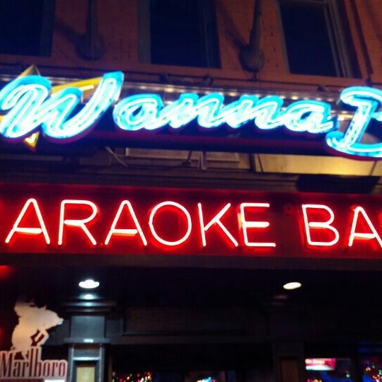 Foto diambil di WannaB&#39;s Karaoke Nashville oleh Genevieve C. pada 3/12/2016