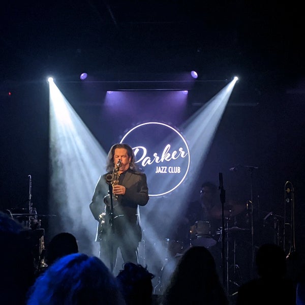 Foto tomada en Parker Jazz Club  por Genevieve C. el 11/24/2019