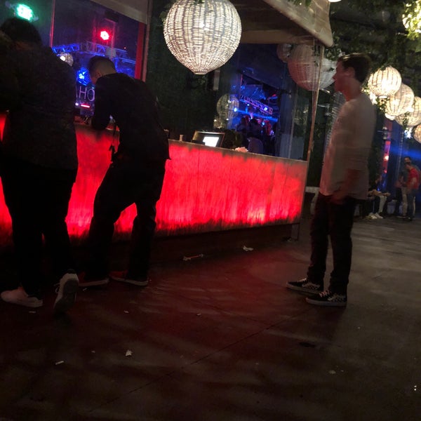 Photo prise au OHM Nightclub par كريستوف🇸🇦 le8/5/2018