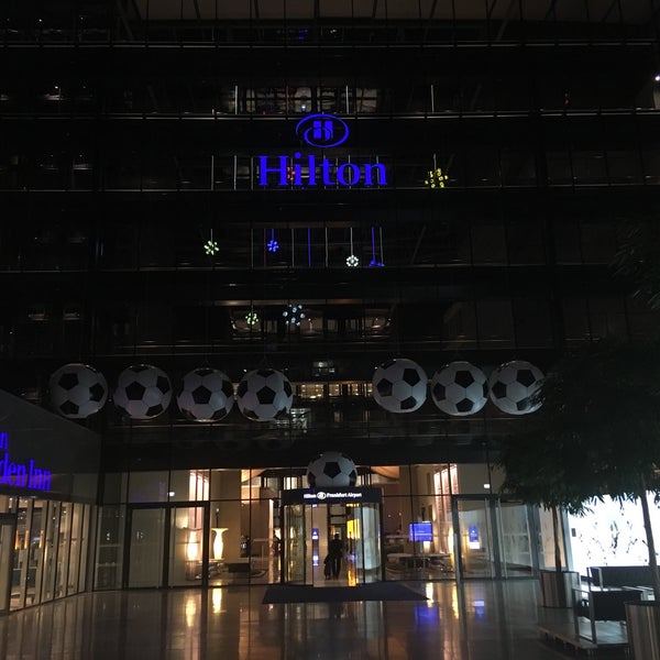 7/4/2018 tarihinde Thomas P.ziyaretçi tarafından Hilton Garden Inn Frankfurt Airport'de çekilen fotoğraf