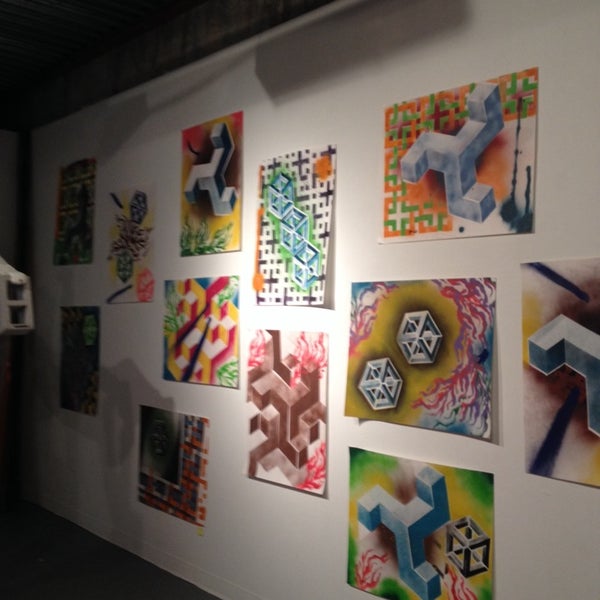 Галерея less. Галерея less. Галерея less. Галерея изображений для сайта. Songrpy imagine image.