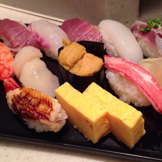 Photos At 築地すし好 新宿東口店 Now Closed Sushi Restaurant In 歌舞伎町