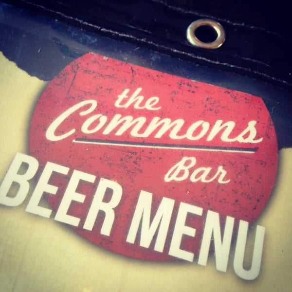 Foto tirada no(a) The Commons Bar por 😜 Heather S. em 8/24/2014