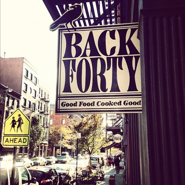 Photo taken at Back Forty by ºDamian W. on 11/4/2012