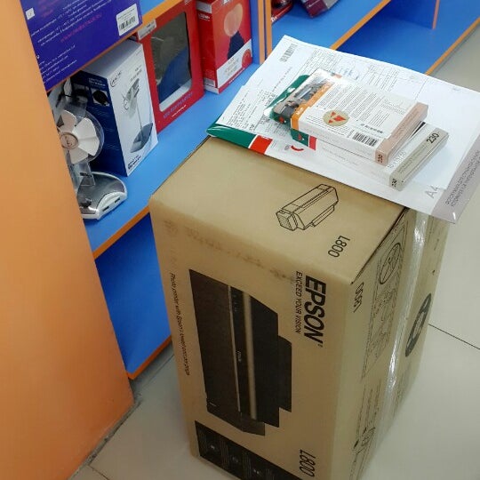 Днс в асино томская область. Днс карта скидочная с двух сторон. 13t pro dns. 13t pro dns. Днс заставка.