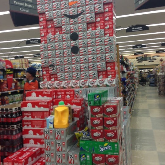 Ralphs 14440 Burbank Blvd