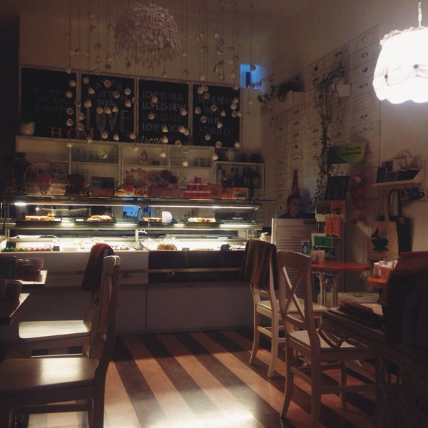 10/30/2014 tarihinde Lena C.ziyaretçi tarafından Самое доброе кафе'de çekilen fotoğraf