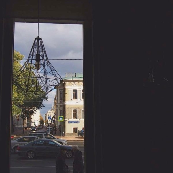 10/7/2015 tarihinde Katya P.ziyaretçi tarafından Red Café'de çekilen fotoğraf