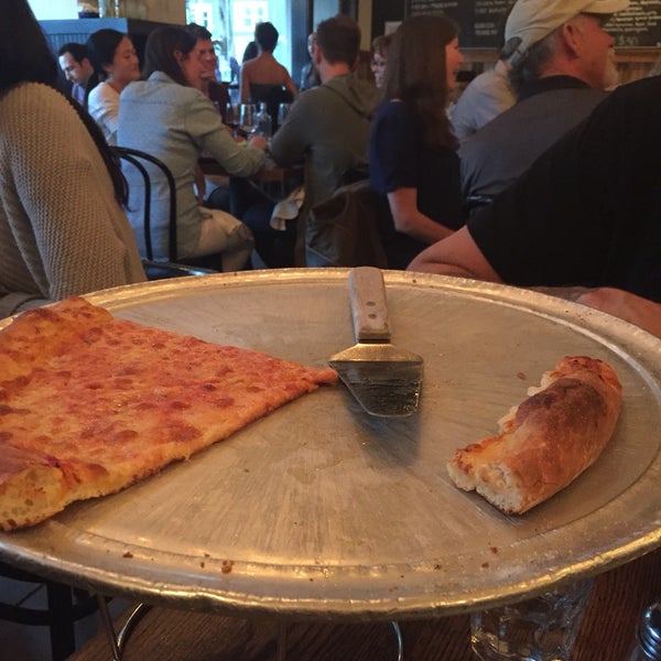 Photo taken at Gioia Pizzeria by Sherry B. on 8/28/2016