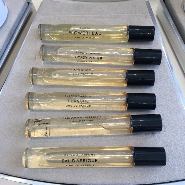 Photos At Space Nk Pacific Heights 46 Visitors Photo Taken At Space Nk By Sherry B On 1 28 2018