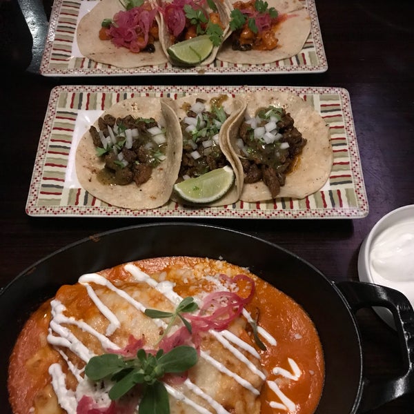Photo prise au Amerigos Mexican Restaurant par Khaled le4/6/2018
