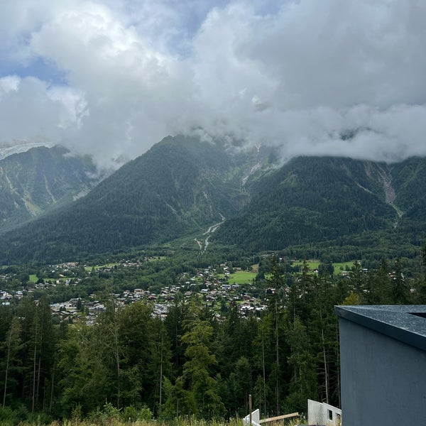 Photo taken at Hotel Les Campanules Les Houches by Fahad K. on 8/6/2023