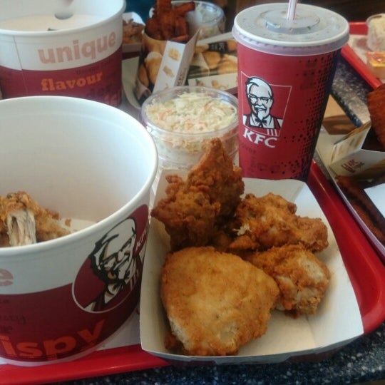 Photo taken at KFC by Kevin G. on 8/13/2014