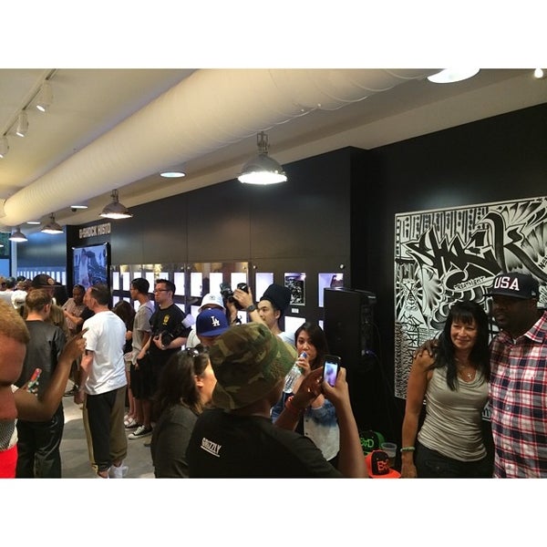 Photo taken at G-Shock Store by Johnny- Paid2Shoot on 7/11/2014