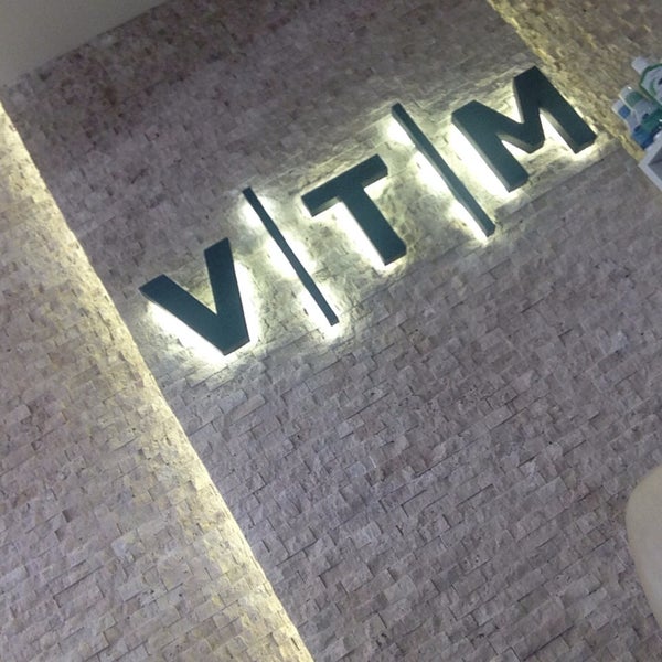 Foto tomada en VTM - Hayvan Hastanesi  por Görkem T. el 5/23/2015