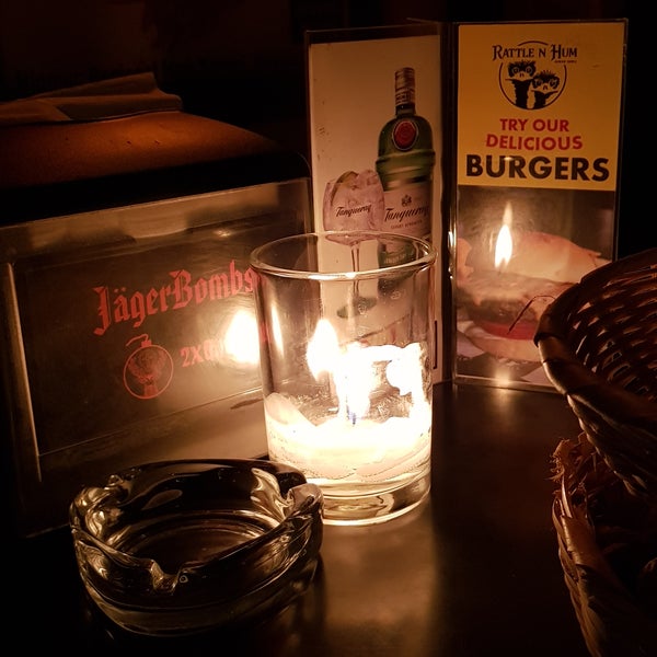 Rattle N Hum Sports Bar