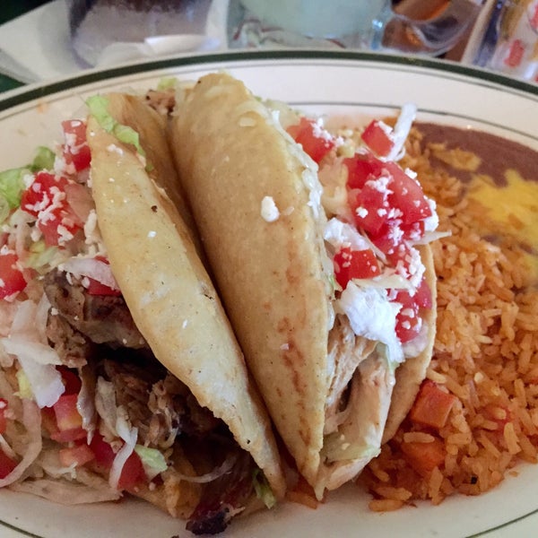 Photo taken at El Real Tex-Mex Cafe by Constantine V. on 5/25/2015