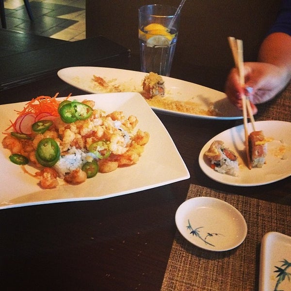Das Foto wurde bei Bistro Ka Japanese Restaurant von Alexander C. am 5/17/2014 aufgenommen