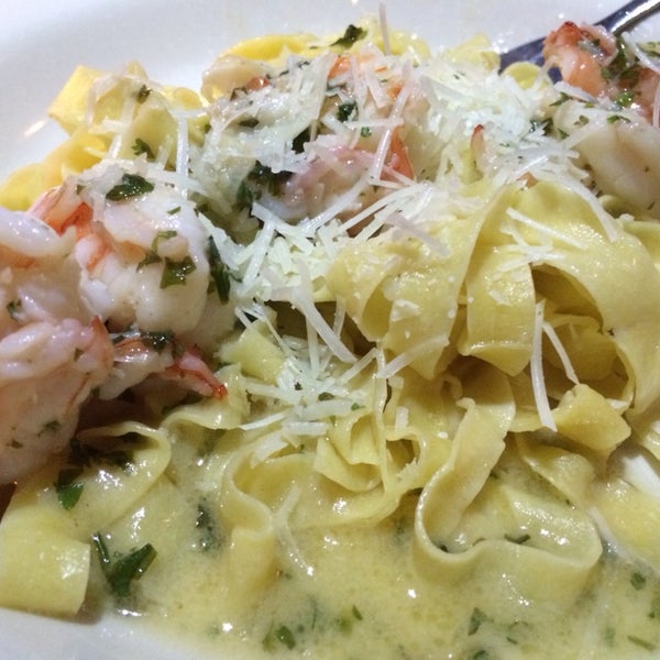 Foto diambil di Buono Appetito Italian Restaurant oleh Destination Cuisine L. pada 6/4/2014