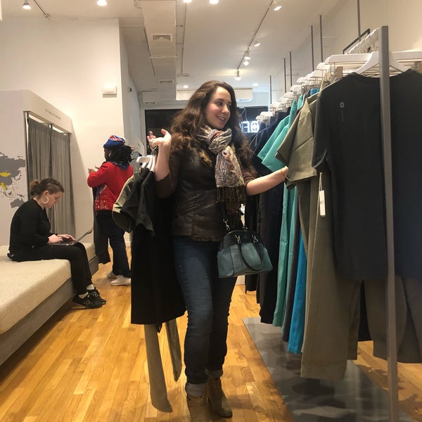 Figs Pop Up PopUp Store in SoHo