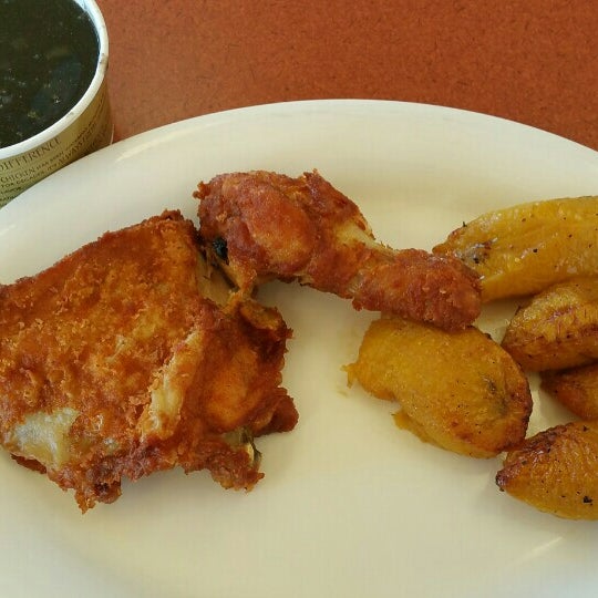 Pollo Campero - 1703 N Cockrell Hill Rd