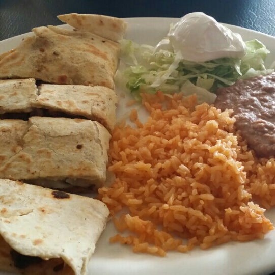 Tortillas Del Rancho Restaurant 220 W Kingsley Rd