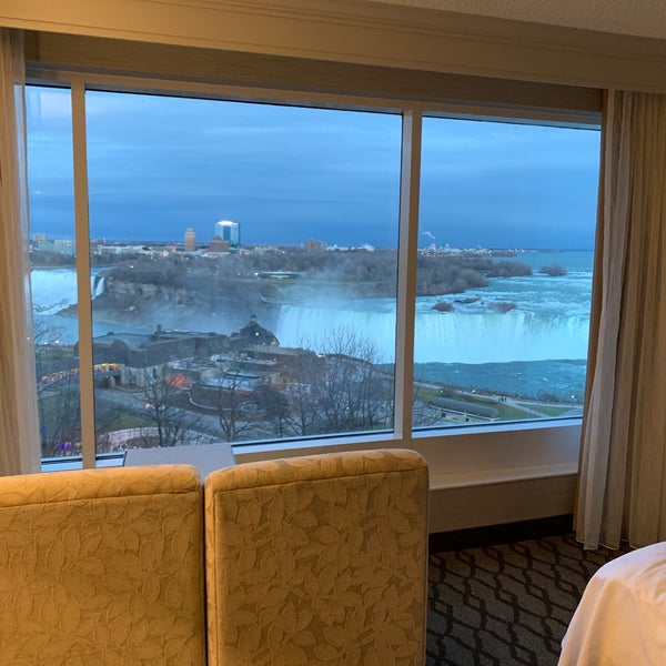 Das Foto wurde bei Niagara Falls Marriott Fallsview Hotel &amp; Spa von Jacky L. am 12/30/2019 aufgenommen