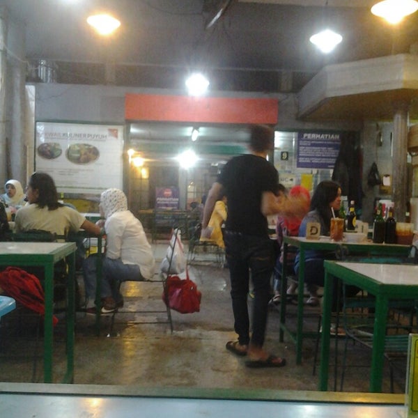 Food Court Imam Bonjol - Bandung, Jawa Barat