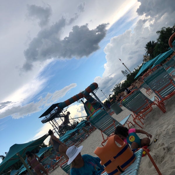 Foto diambil di Aquatica Orlando oleh M pada 7/17/2019
